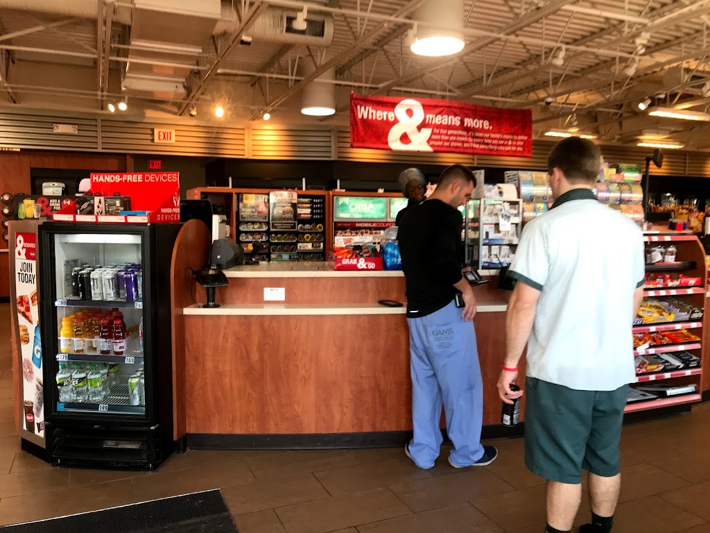 Kum & Go | meal takeaway | 21510 AR-365, Maumelle, AR 72113, USA | 5018512536 OR +1 501-851-2536