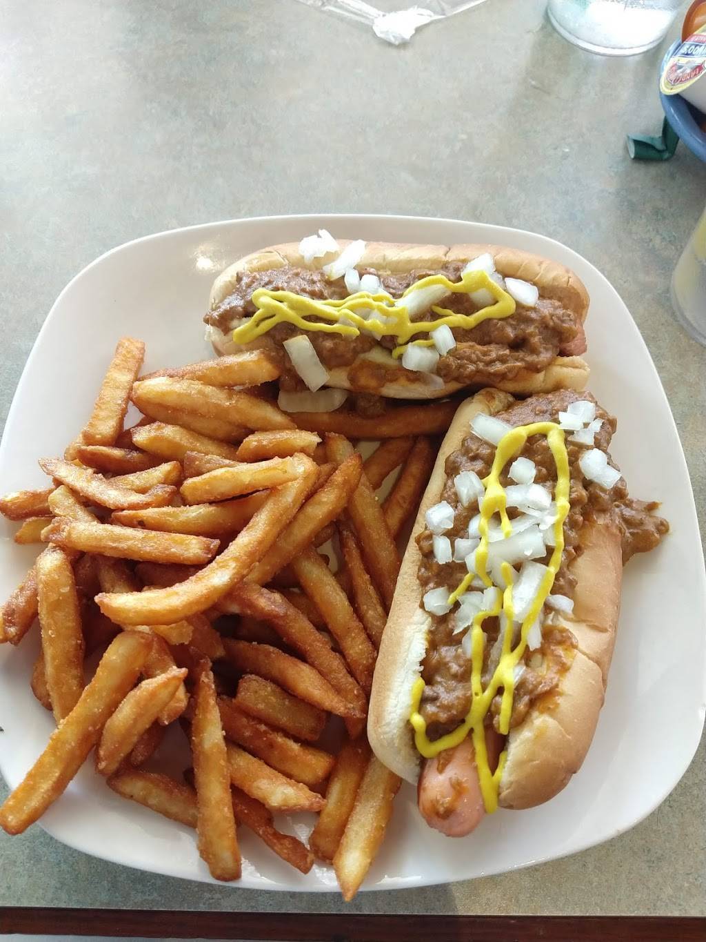 Hannahs Koney Island | restaurant | 4790 Hagadorn Rd, East Lansing, MI 48823, USA | 5173333527 OR +1 517-333-3527