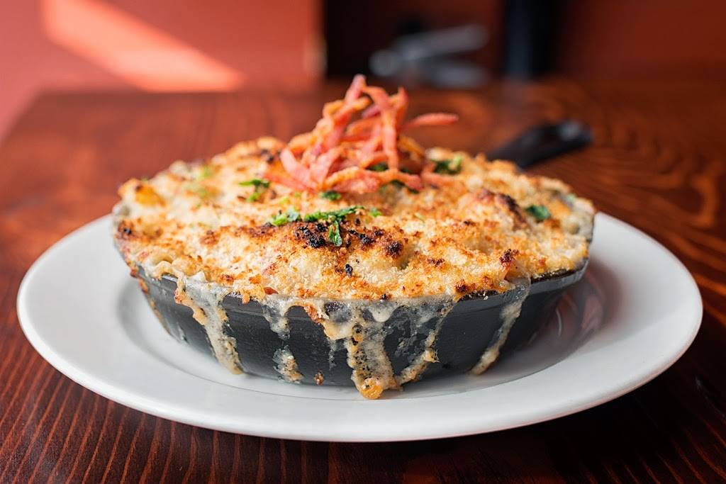 Social Kitchen & Brewery | restaurant | 1326 9th Ave, San Francisco, CA 94122, USA | 4156810330 OR +1 415-681-0330