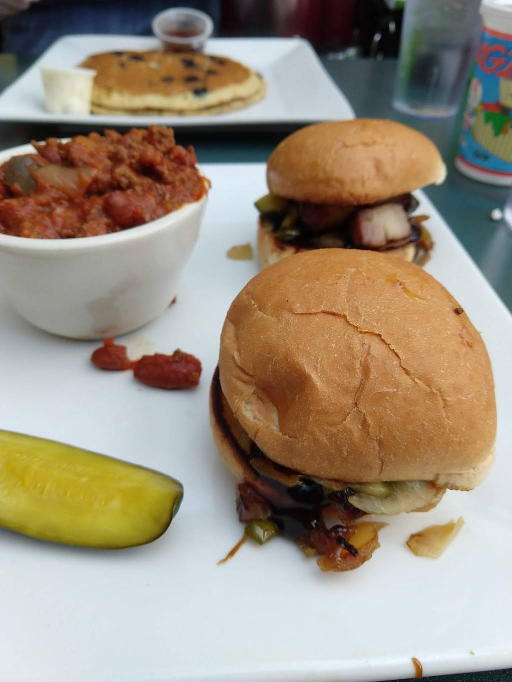 The River And Rail Cafe | restaurant | 12 Tolland Turnpike, Willington, CT 06279, USA | 8604871619 OR +1 860-487-1619