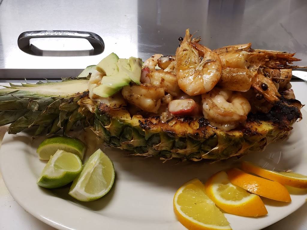 Caribe Marisqueria | restaurant | 8855 Pendleton Pike, Indianapolis, IN 46226, USA | 3173774795 OR +1 317-377-4795