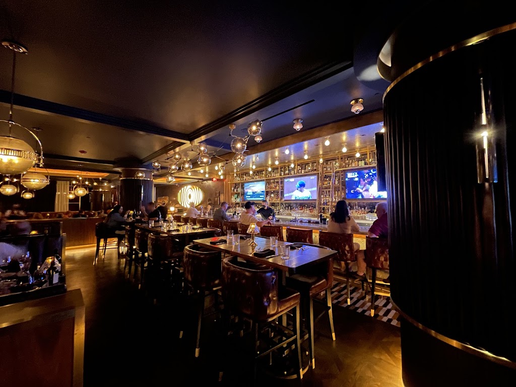 Barrys Downtown Prime | restaurant | 8 E Fremont St, Las Vegas, NV 89101, USA | 7027265504 OR +1 702-726-5504