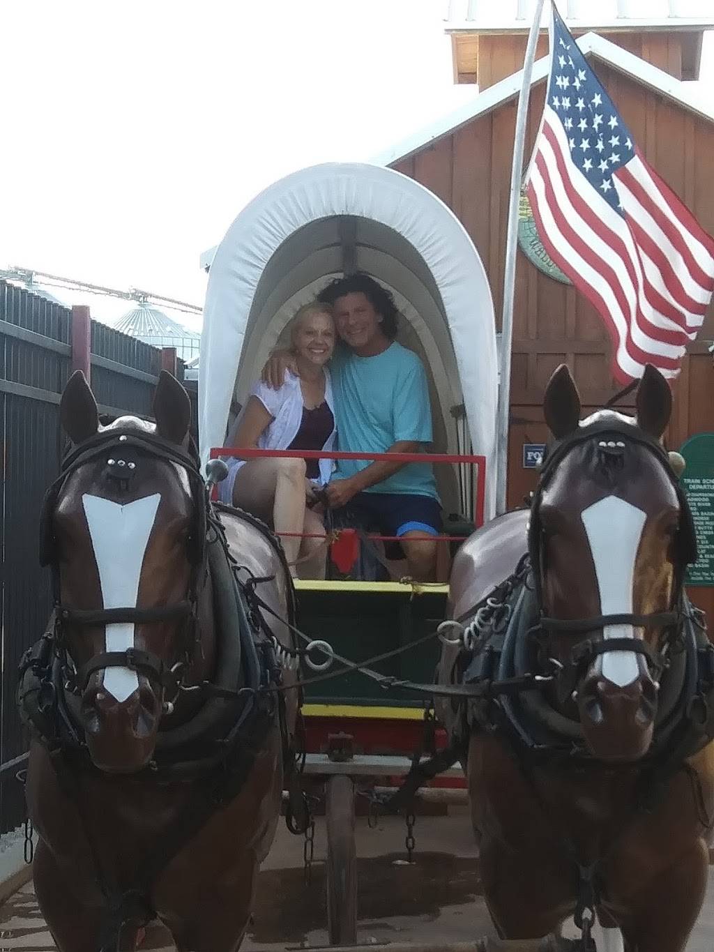 Chute Inn Family Restaurant | restaurant | 12550 WI-32, Suring, WI 54174, USA | 7152766266 OR +1 715-276-6266