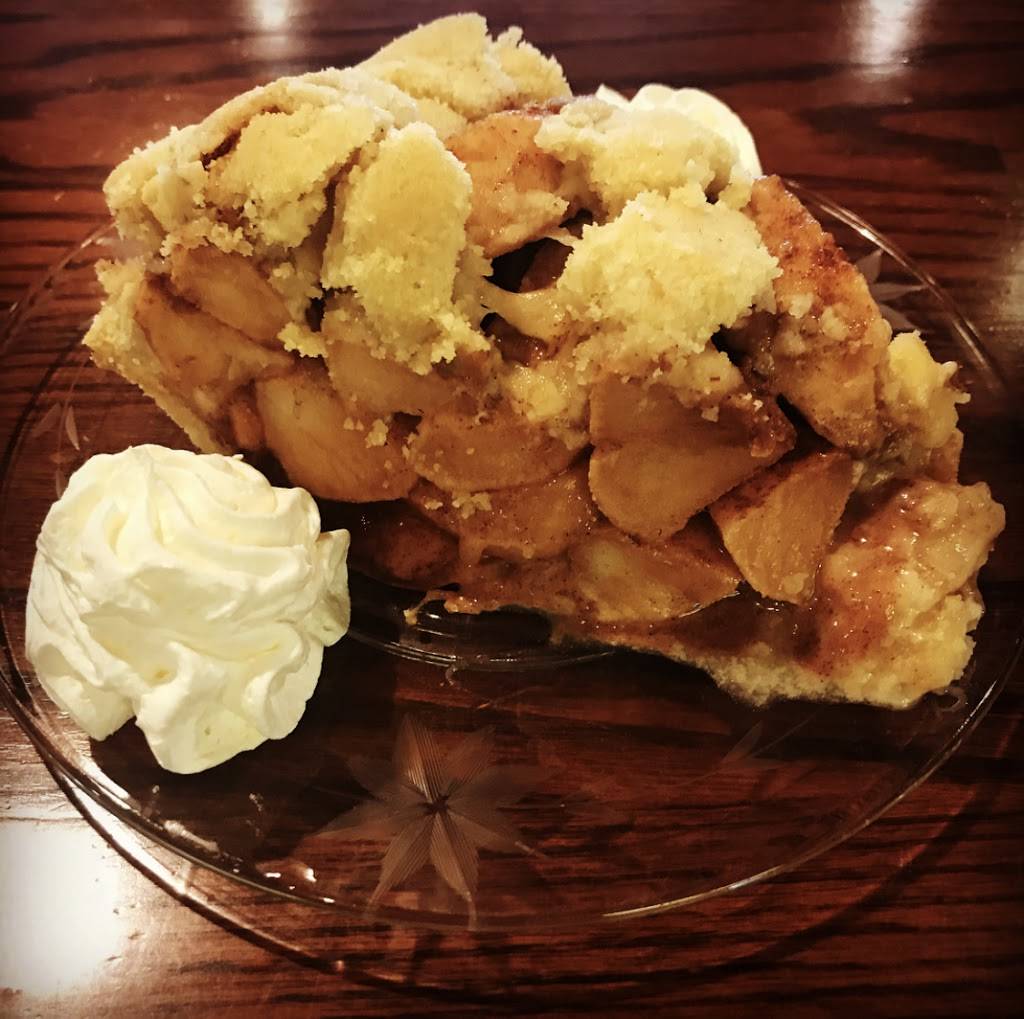 AngeNettas Cafe Restaurant | restaurant | 64 Cardinal Dr, Canfield, OH 44406, USA | 3305336090 OR +1 330-533-6090