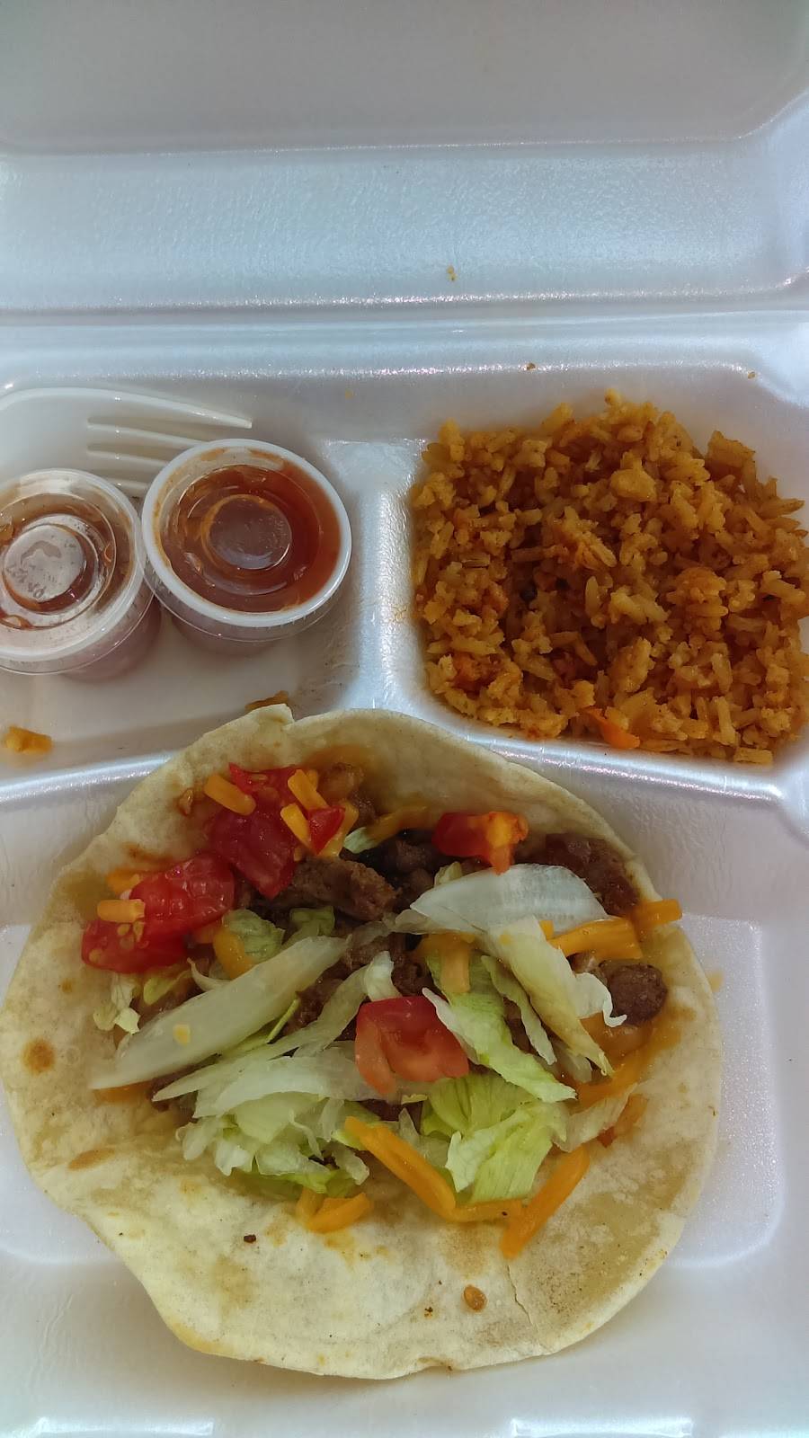 La Tulteca Tortilleria Y Taq | restaurant | 1827 FM 517 Rd E, Dickinson, TX 77539, USA | 2813375458 OR +1 281-337-5458