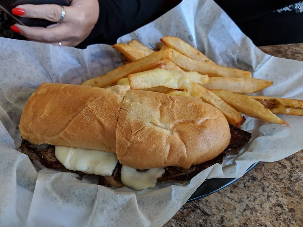 Nick & Georges Restaurant | restaurant | 5850 Hohman Ave, Hammond, IN 46320, USA | 2199316760 OR +1 219-931-6760