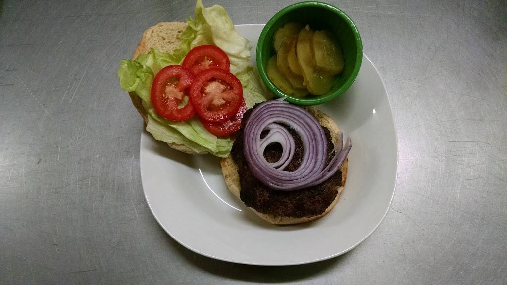 Hollywood Cafe and Sports Bar | restaurant | 2917 Duss Ave, Ambridge, PA 15003, USA | 7242661933 OR +1 724-266-1933