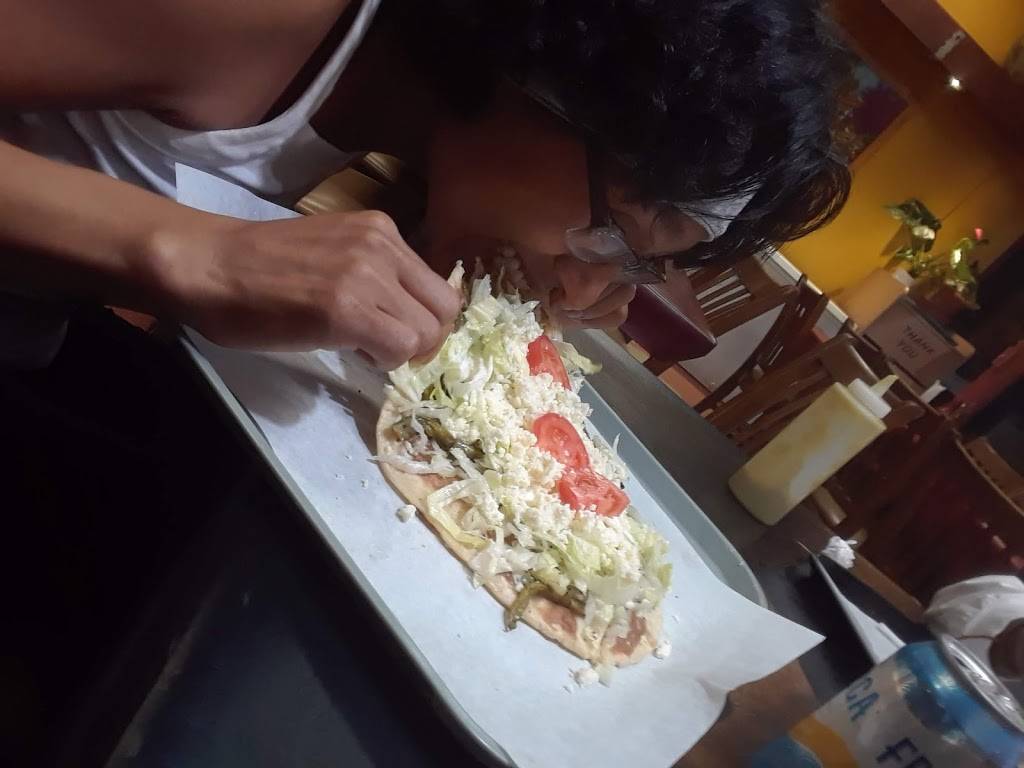 Taquería El Huarache | restaurant | 1002 Del Monte Ave, Salinas, CA 93905, USA | 8312726712 OR +1 831-272-6712