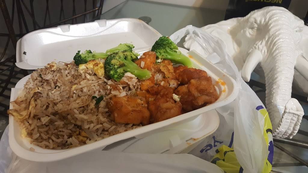 Guey Lon Restaurant | restaurant | 3968 N Elston Ave, Chicago, IL 60618, USA | 7732671724 OR +1 773-267-1724