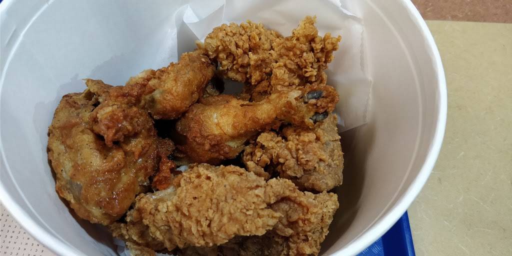 KFC | restaurant | 609 Sagamore Pkwy W, West Lafayette, IN 47906, USA | 7654636212 OR +1 765-463-6212