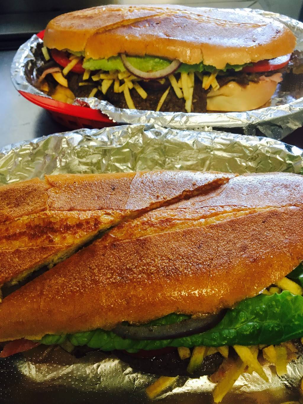 Two Cuban Guys | cafe | 3529 NW Bascom Norris Dr, Lake City, FL 32055, USA | 3057755055 OR +1 305-775-5055