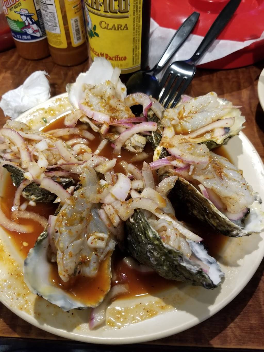 Las Nuevas Islas | restaurant | 1438 W Foothill Blvd, Rialto, CA 92376, USA | 9092379010 OR +1 909-237-9010