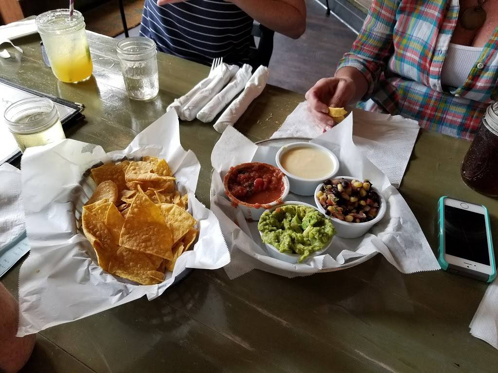 YoBo Cantina Fresca | restaurant | 4823, 1067 E Montague Ave, Charleston, SC 29405, USA | 8432033381 OR +1 843-203-3381