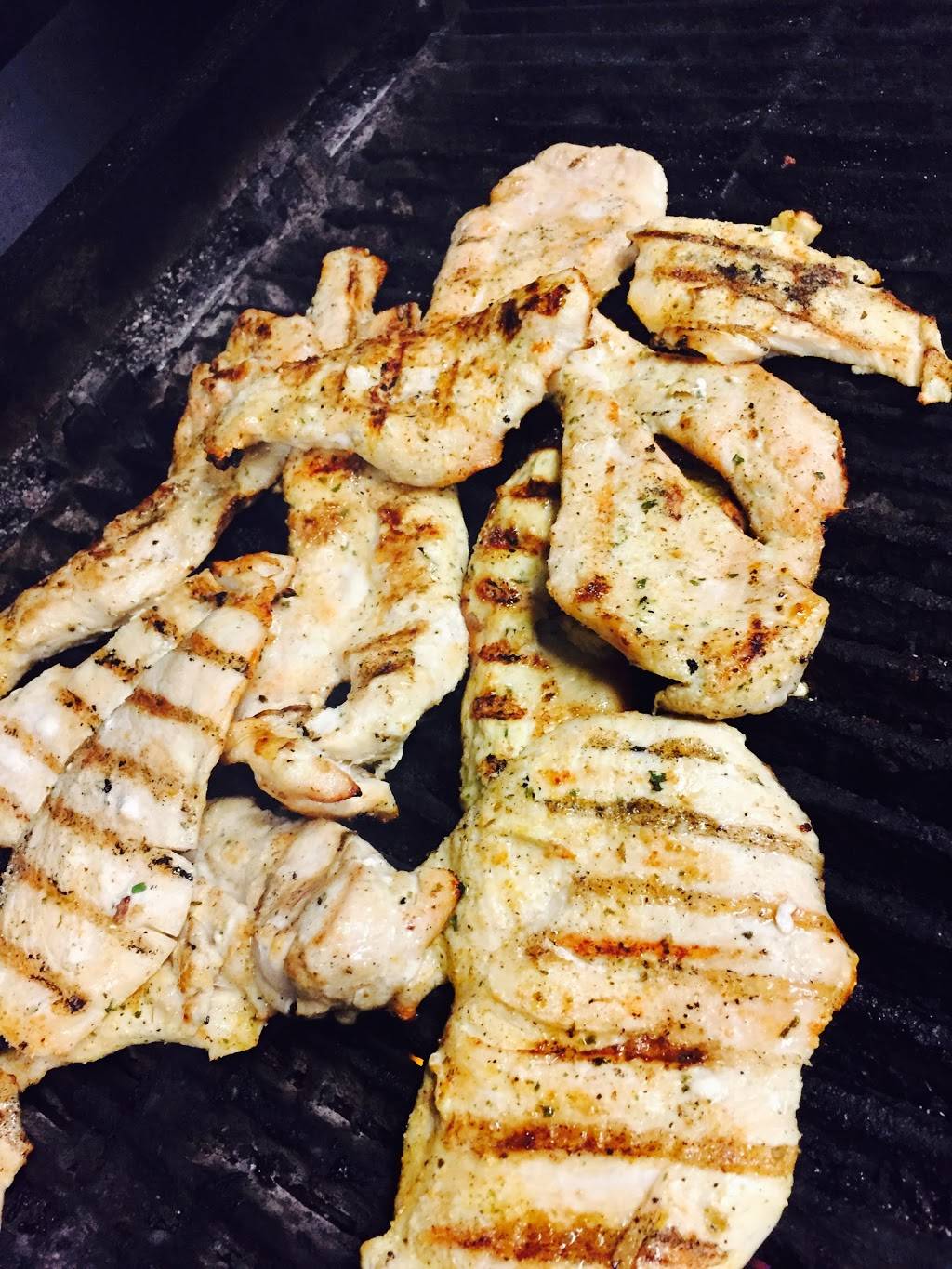 Pollos Don Pedro | restaurant | 795 Old Country Rd, Westbury, NY 11590, USA | 5162439579 OR +1 516-243-9579