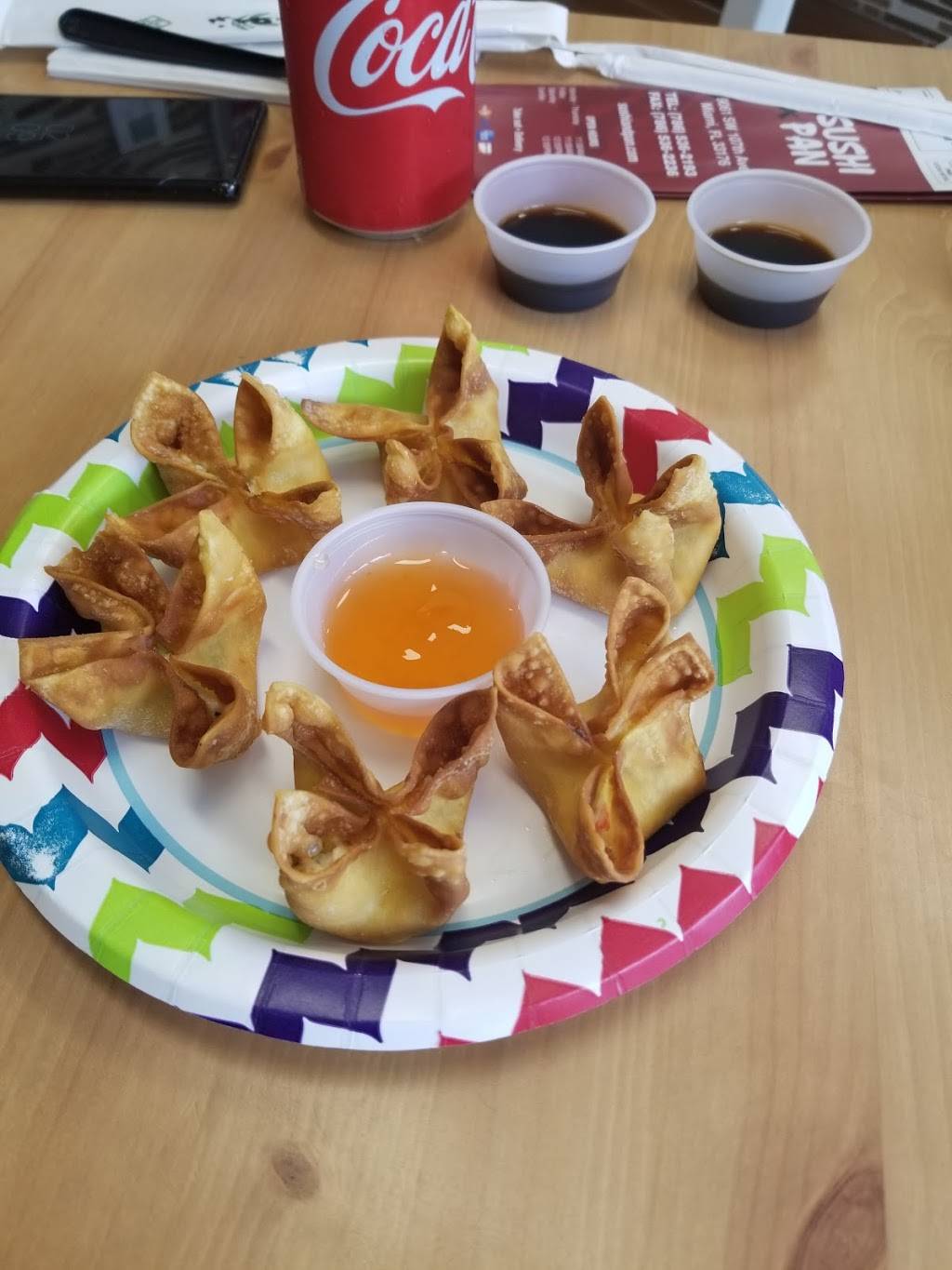 Sushi and Pan | restaurant | 9061 SW 107th Ave, Miami, FL 33176, USA | 7865362193 OR +1 786-536-2193