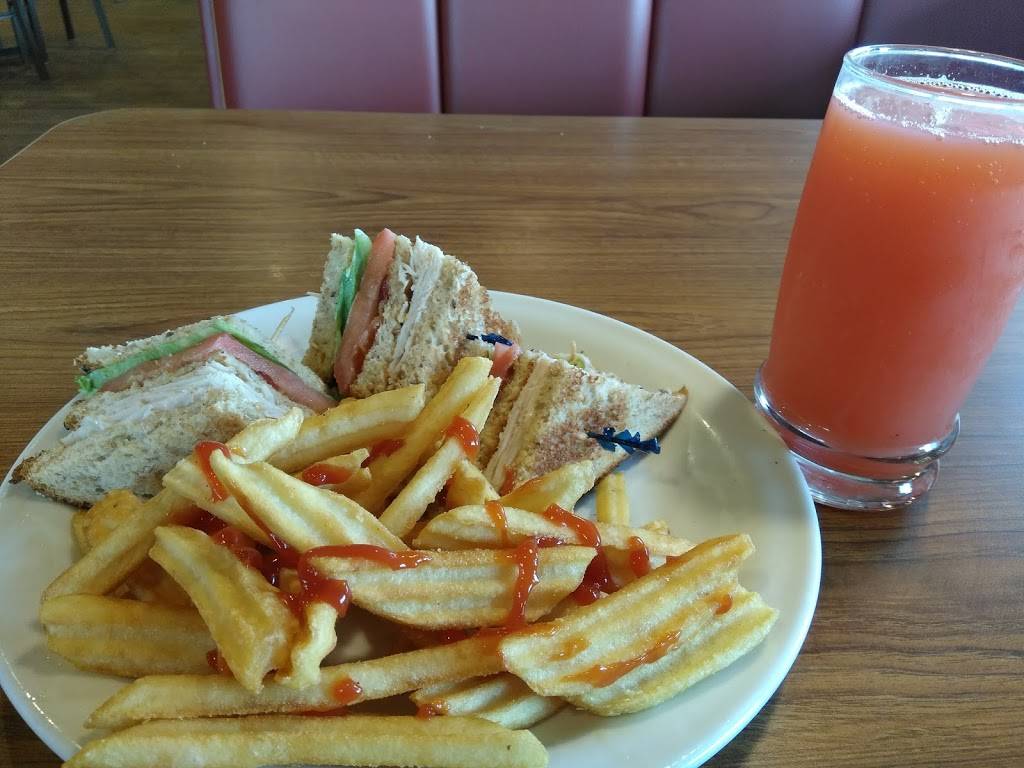 Dennys | restaurant | 4115 W Airport Fwy, Irving, TX 75062, USA | 9722528328 OR +1 972-252-8328