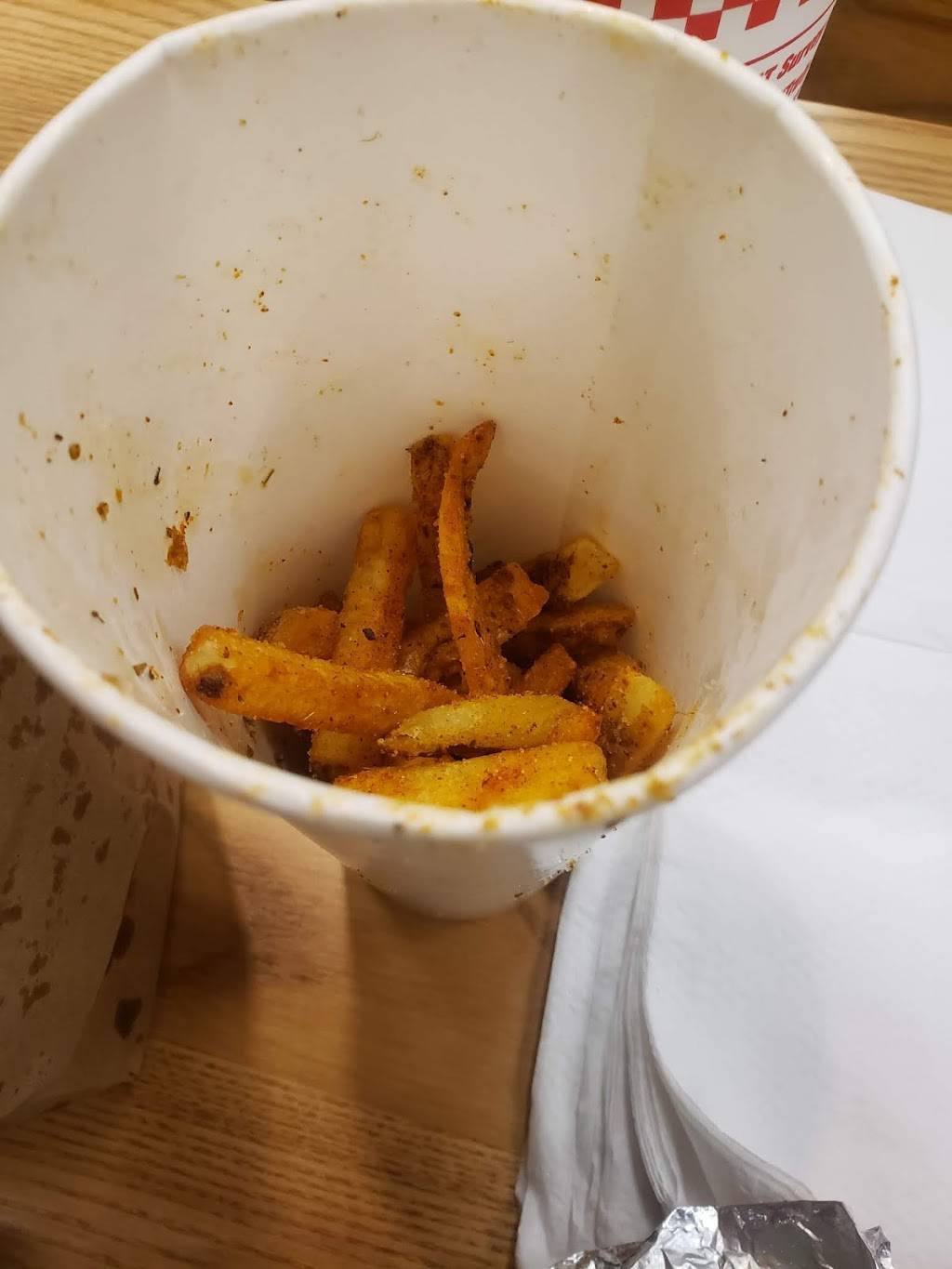 Five Guys | meal takeaway | 9630 Applecross Rd, Jacksonville, FL 32222, USA | 9045730900 OR +1 904-573-0900