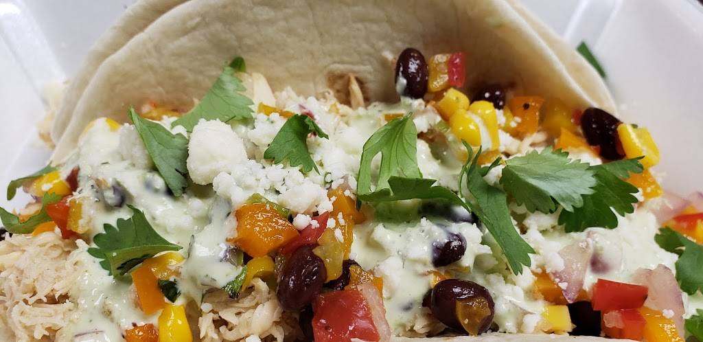 TTz BBQ | restaurant | 403 Racine St, Menasha, WI 54952, USA | 9204280082 OR +1 920-428-0082