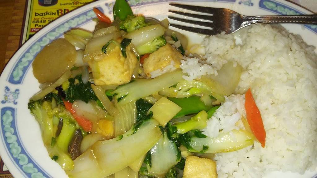 Moongate Chinese Restaurant | restaurant | 6689 Skyway Rd, Paradise, CA 95969, USA | 5308724999 OR +1 530-872-4999