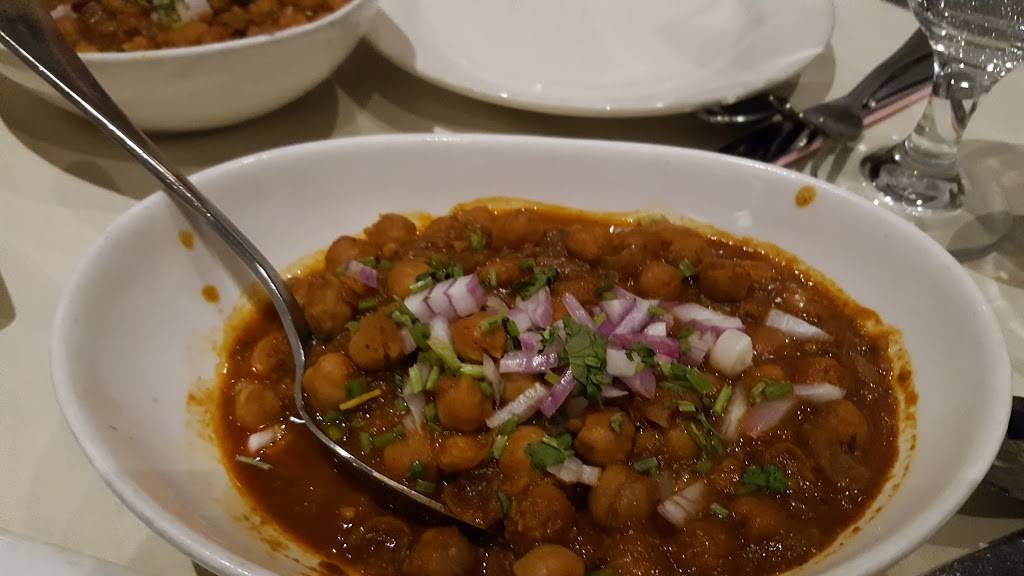 Amaya Indian Cuisine | restaurant | 1900 S Clinton Ave, Rochester, NY 14618, USA | 5852413223 OR +1 585-241-3223