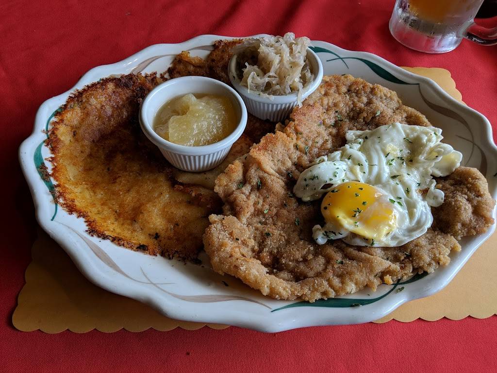 Dreamland Palace German Restaurant | restaurant | 3043 IL-156, Waterloo, IL 62298, USA | 6189399922 OR +1 618-939-9922