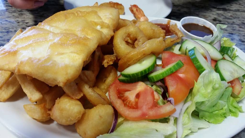 Halibut House Fish & Chips | restaurant | 265 Edward St, Aurora, ON L4G 3M7, Canada | 9055038881 OR +1 905-503-8881