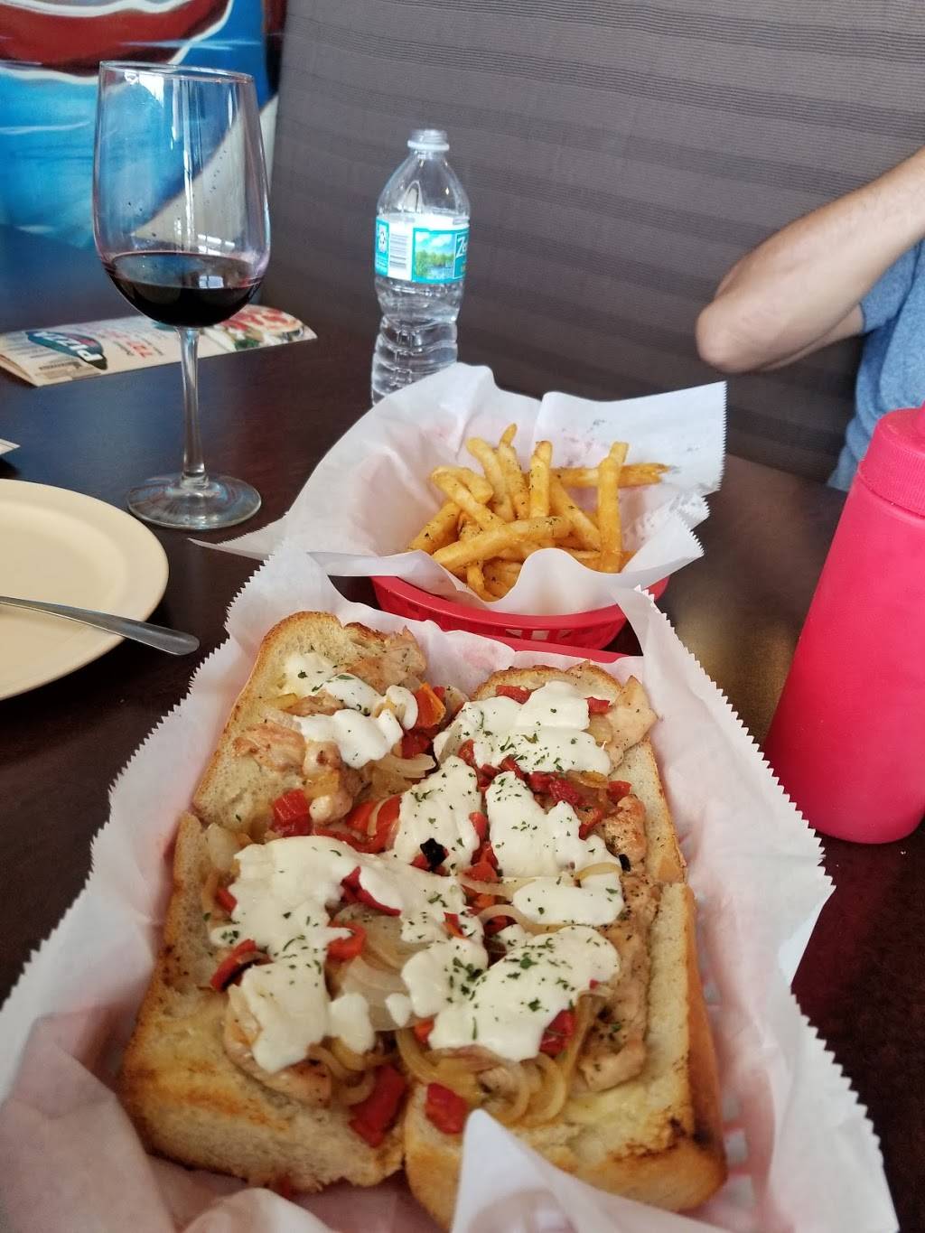 Aldos New York Pizza | restaurant | 2551 Drew St #201, Clearwater, FL 33765, USA | 7272103343 OR +1 727-210-3343