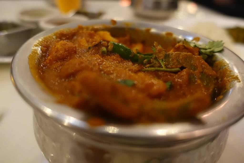 Yaar | restaurant | 22-55 31st St, Astoria, NY 11105, USA | 7187210205 OR +1 718-721-0205