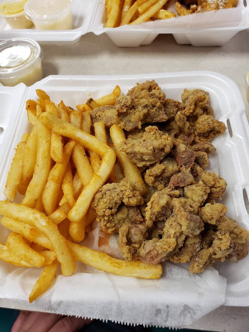 Sharks Fish & Chicken | restaurant | 2001 E 280 Byp, Phenix City, AL 36867, USA | 3344809700 OR +1 334-480-9700