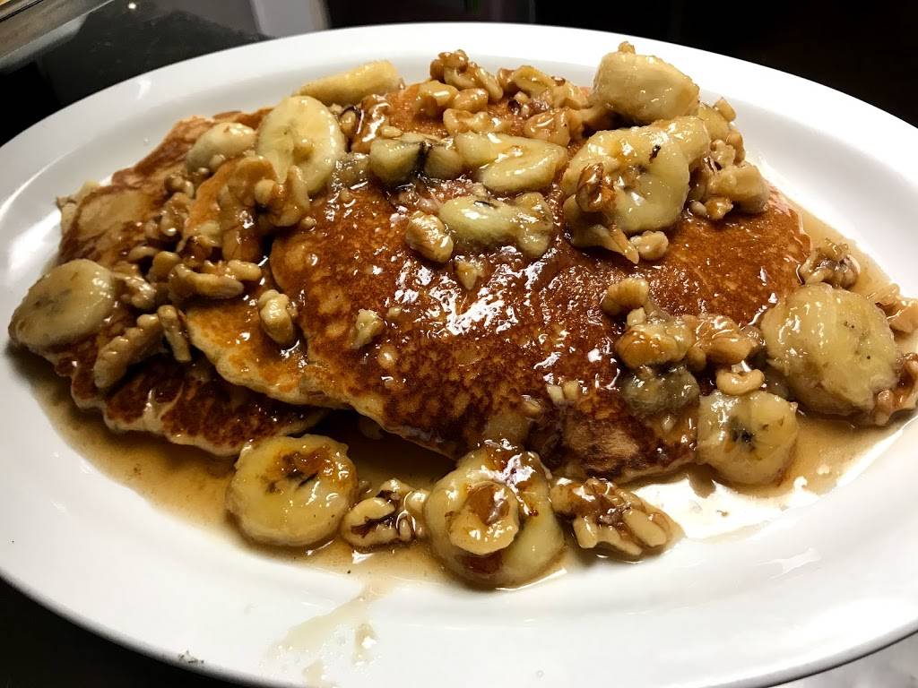 Peacocks | restaurant | 30361 Mt Vernon Rd, Princess Anne, MD 21853, USA | 4438886900 OR +1 443-888-6900