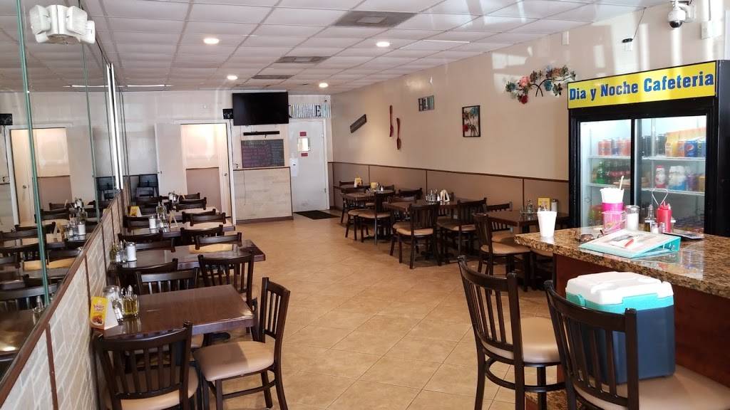 Día y Noche Café | restaurant | 2750 W 68th St, Hialeah, FL 33016, USA | 7866159992 OR +1 786-615-9992
