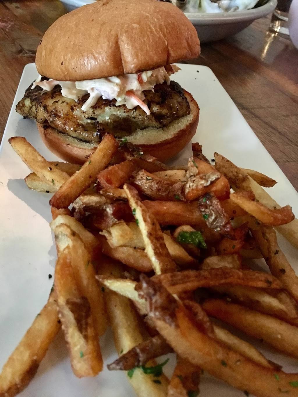 The Oyster Bar | restaurant | 249 Central Ave, St. Petersburg, FL 33701, USA | 7278979728 OR +1 727-897-9728