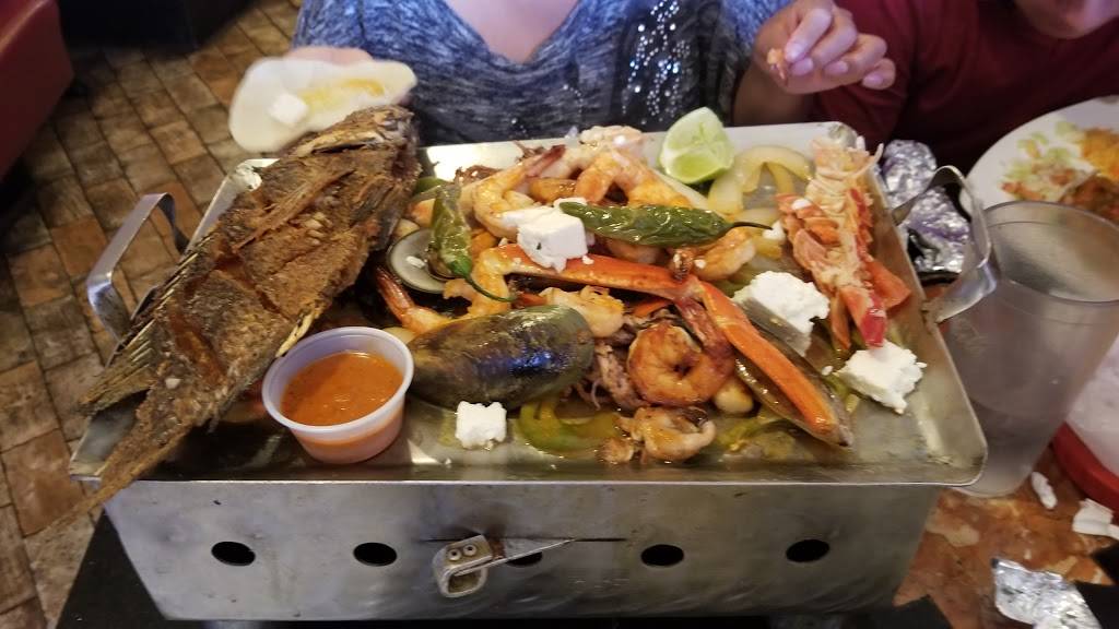 Los Toritos Mexican Restaurant | night club | 9405 E Colfax Ave, Aurora, CO 80010, USA | 3033666381 OR +1 303-366-6381