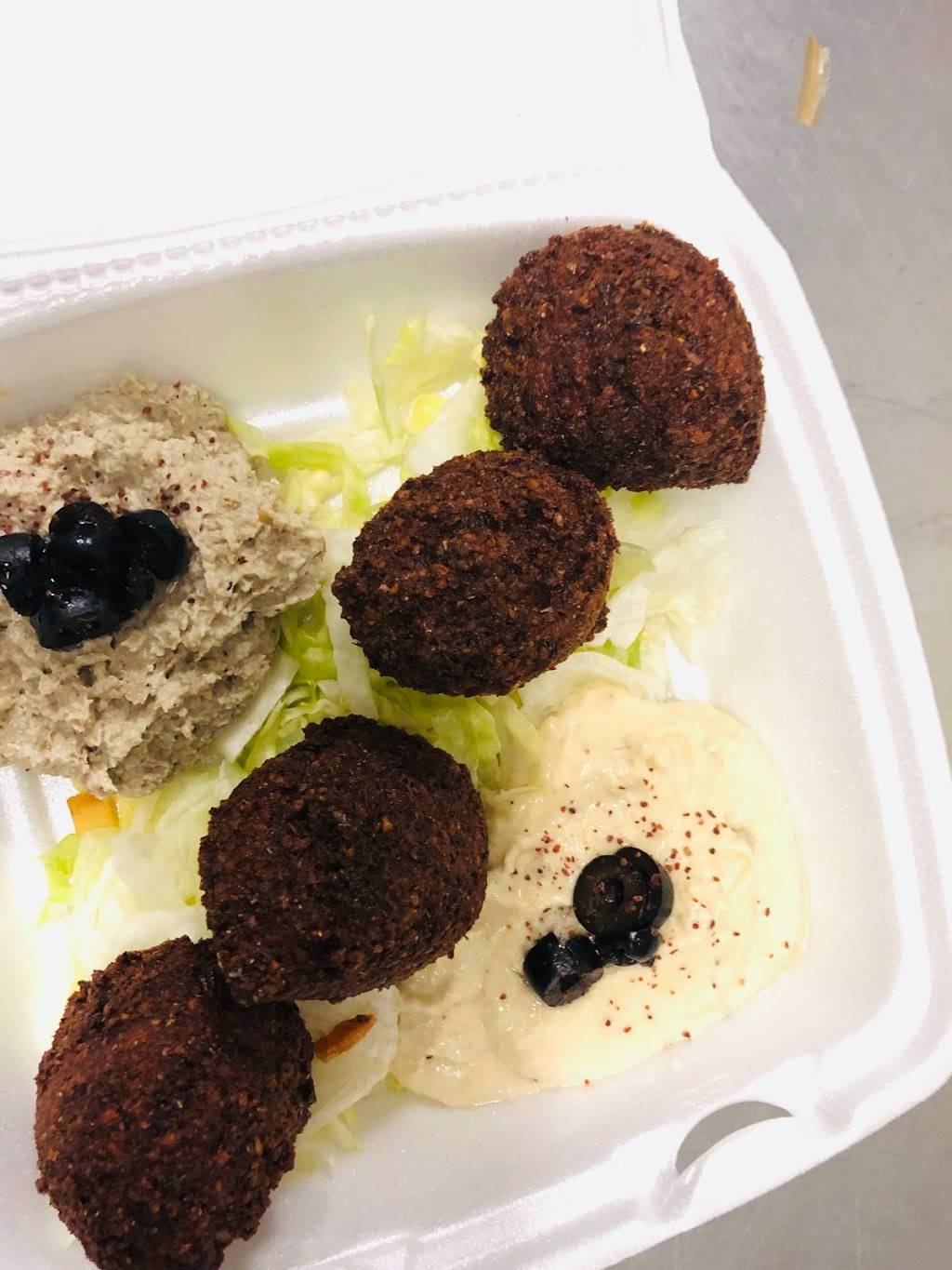 Osmows | restaurant | 790 Military Trail, Scarborough, ON M1E 4P7, Canada | 6473503325 OR +1 647-350-3325