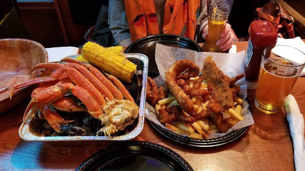 Roxborough Seafood House | restaurant | 601 Jamestown Ave, Philadelphia, PA 19128, USA | 2674372524 OR +1 267-437-2524