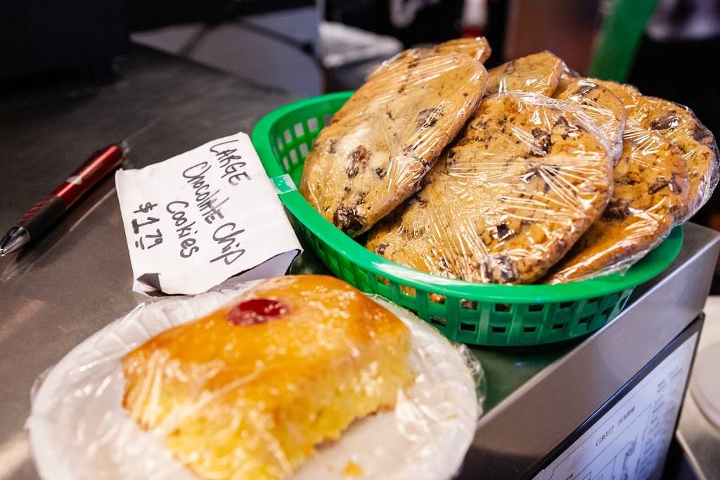 Johnny Cs Deli & Pasta | Kansas City Sandwich Shop | Fast Casua | restaurant | 1111 Main St #115, Kansas City, MO 64105, USA | 8168328831 OR +1 816-832-8831