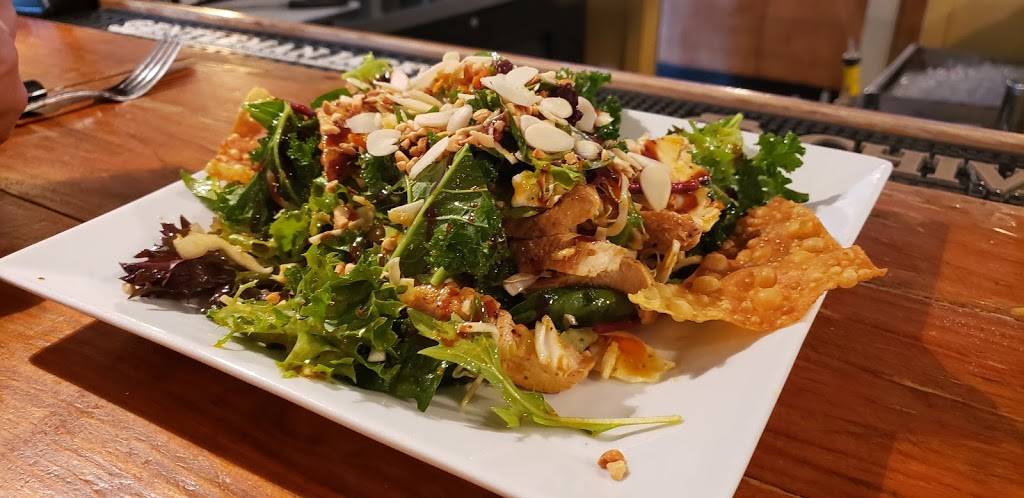 Sun Ray Grill | restaurant | 2600 Belle Chasse Hwy, Gretna, LA 70056, USA | 5043910053 OR +1 504-391-0053