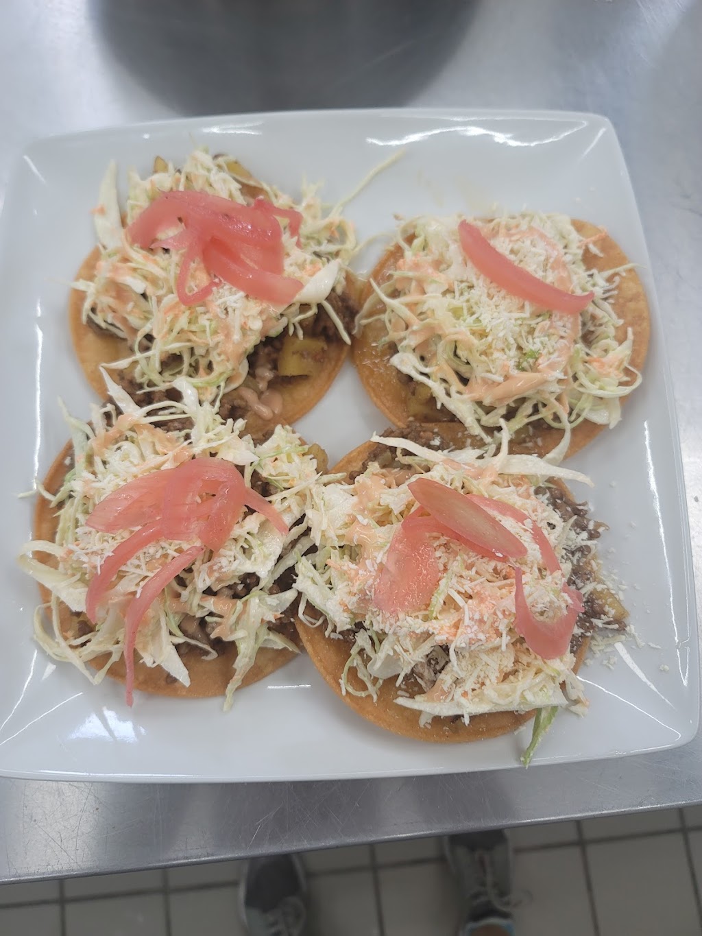 KIKIRIKI CHICKEN | restaurant | 1210 ONeal Ln, Baton Rouge, LA 70816, USA | 2254445669 OR +1 225-444-5669