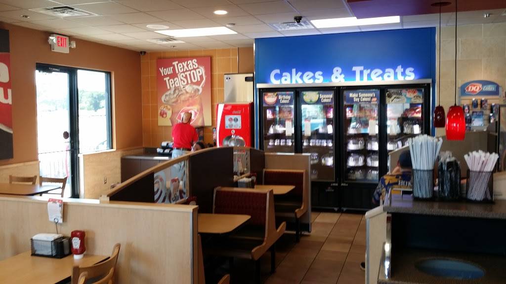 Dairy Queen Store | restaurant | 700 N Industrial Blvd, Euless, TX 76039, USA | 8179103108 OR +1 817-910-3108