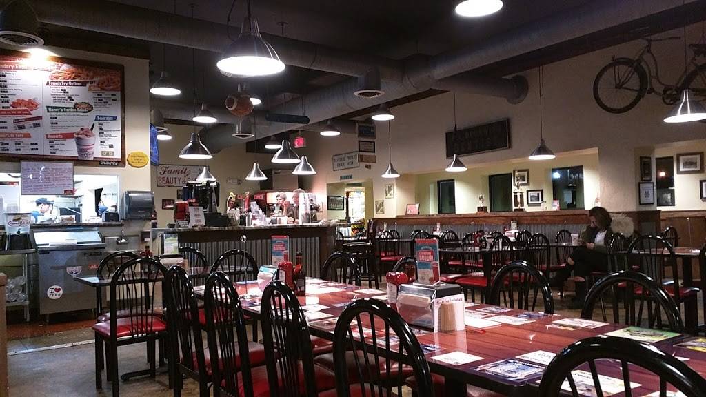 Fosters Grille | restaurant | 138 – A Maple Ave W, Vienna, VA 22180, USA | 7032812224 OR +1 703-281-2224