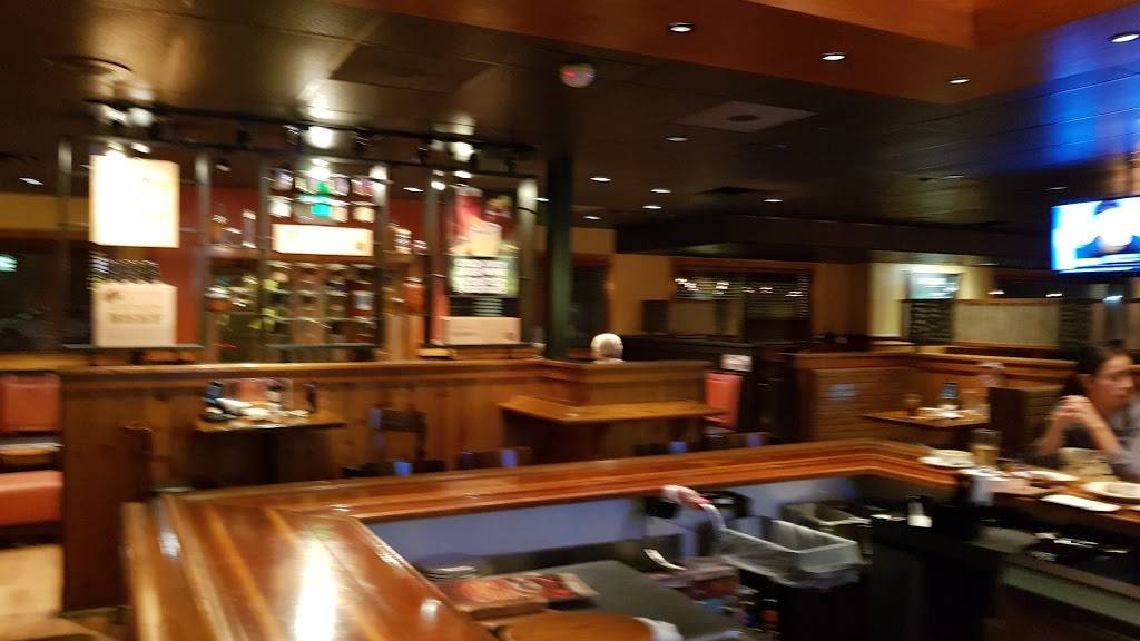 Outback Steakhouse | restaurant | 166 E Huntington Dr, Arcadia, CA 91006, USA | 6264476435 OR +1 626-447-6435