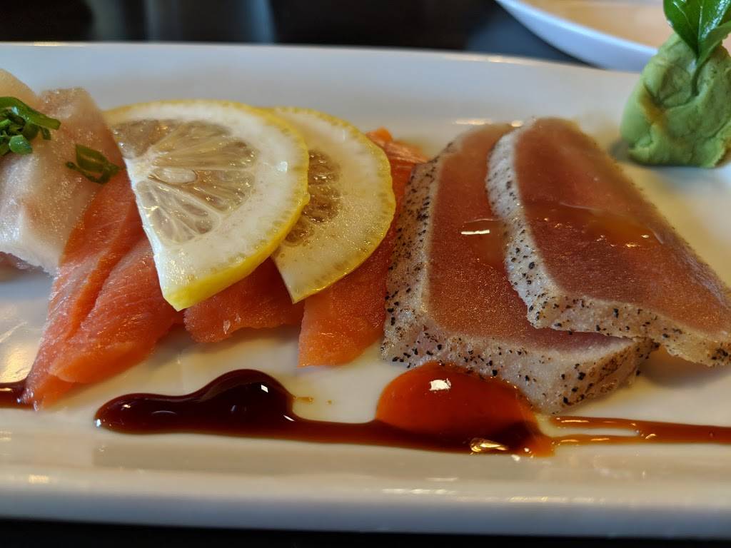 Sushi Mazi | restaurant | 80 SE Madison St, Portland, OR 97214, USA | 5034328560 OR +1 503-432-8560