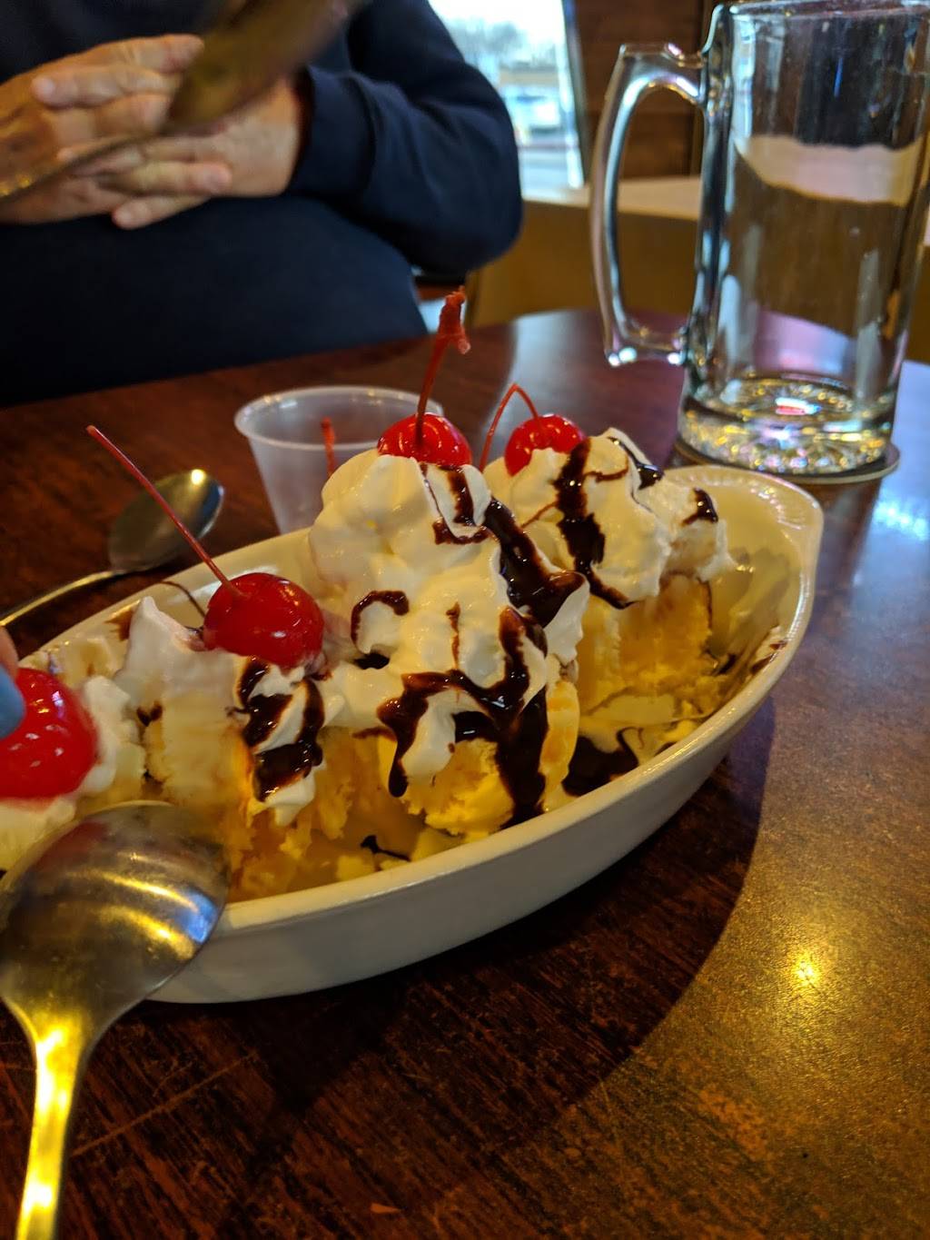 Carbones Pizza & Pub | restaurant | 14550 S Robert Trail, Rosemount, MN 55068, USA | 6513221333 OR +1 651-322-1333