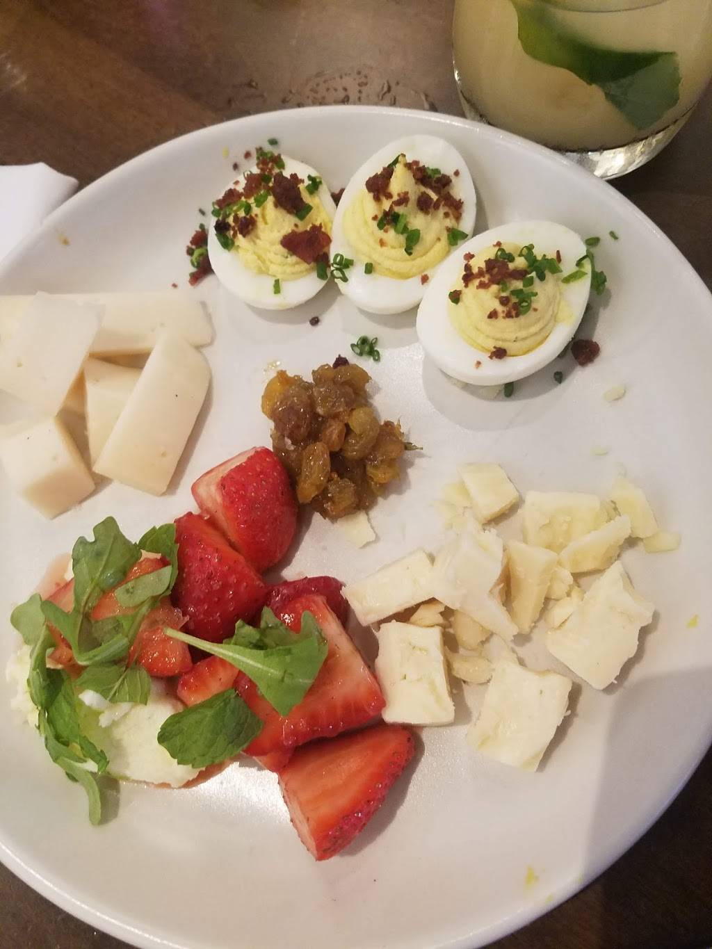 Culinary Dropout | restaurant | 11721 Rock Rose Ave #100, Austin, TX 78758, USA | 5127773394 OR +1 512-777-3394