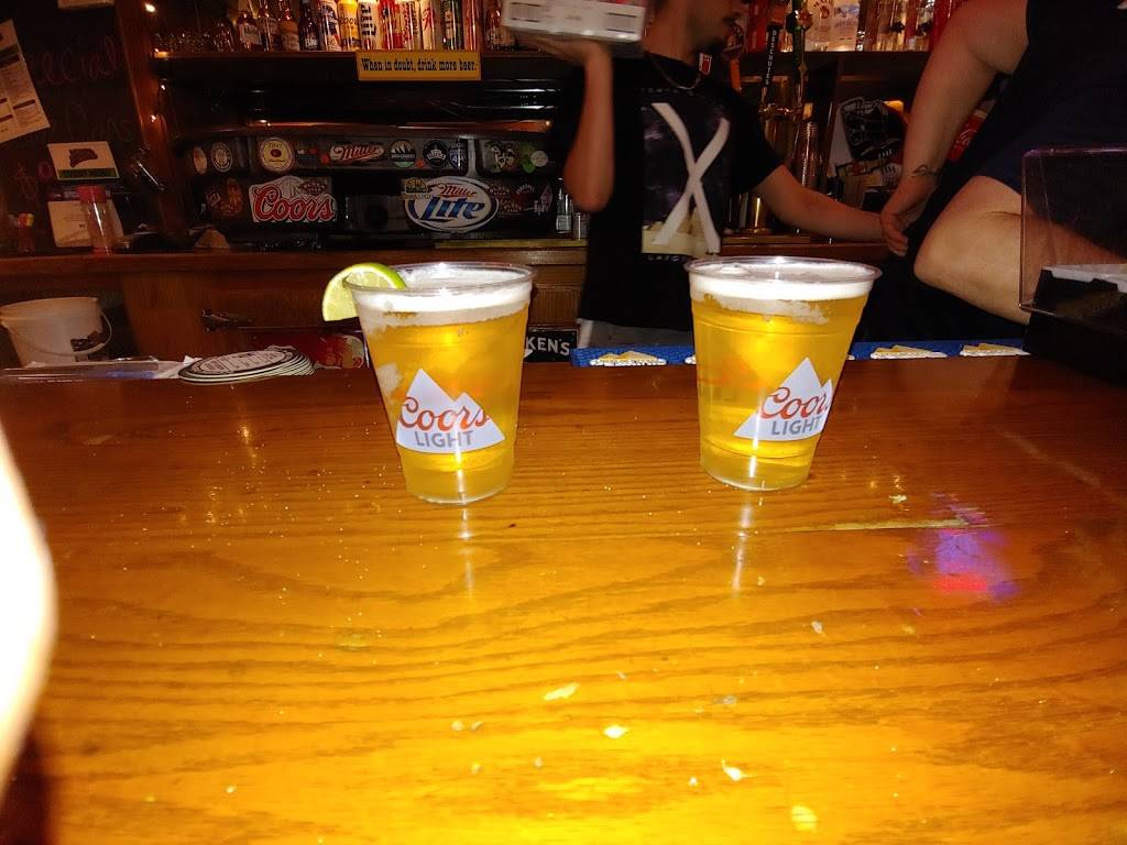 Sluggers | restaurant | 538 1st Ave S, Seattle, WA 98104, USA | 2066548070 OR +1 206-654-8070