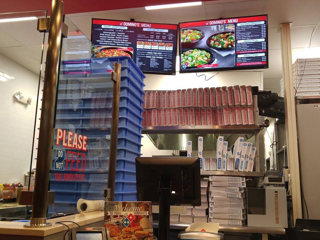 Dominos Pizza | meal delivery | 12302 E 104th Pl, Commerce City, CO 80022, USA | 3035773030 OR +1 303-577-3030