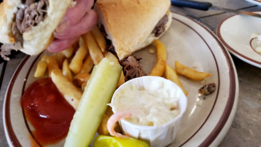 Tommys Home Run Family Restaurant | restaurant | 7839 Sheridan Rd, Kenosha, WI 53143, USA | 2626545155 OR +1 262-654-5155