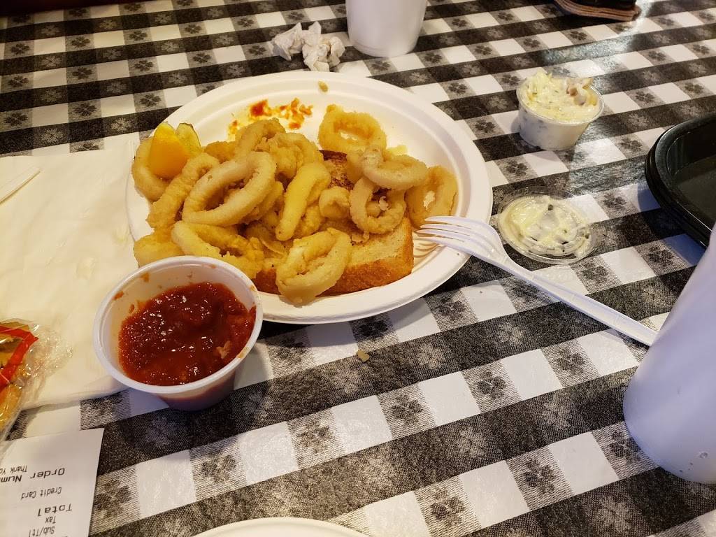 Dinos | restaurant | 540 Washington Ave, North Haven, CT 06473, USA | 2032395548 OR +1 203-239-5548