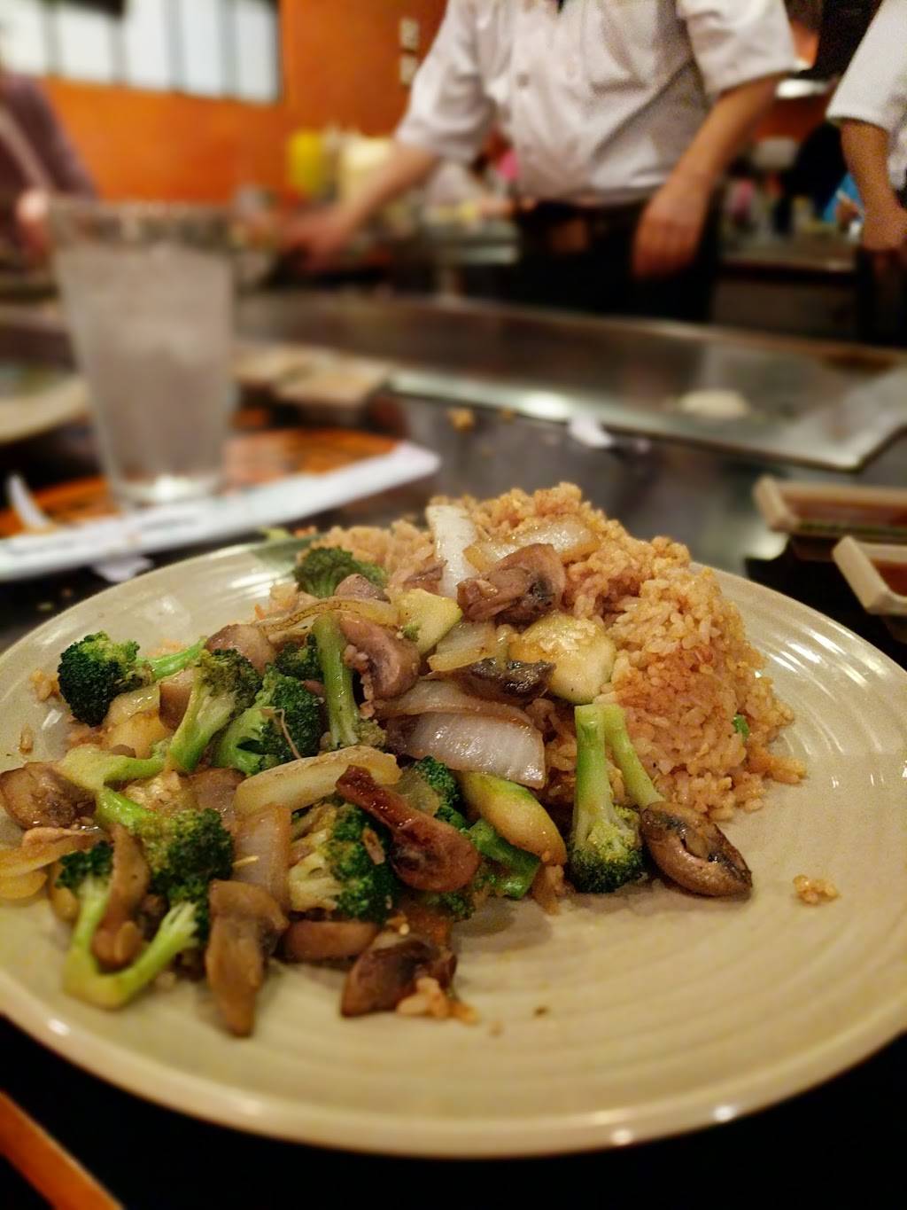 Kansai Japanese Steakhouse | restaurant | 1370 Veterans Pkwy # 700, Clarksville, IN 47129, USA | 8122189538 OR +1 812-218-9538