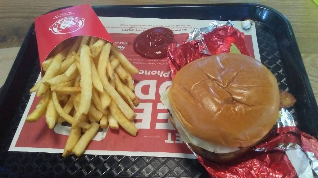Wendys | restaurant | 2225 W Camelback Rd, Phoenix, AZ 85015, USA | 6026122122 OR +1 602-612-2122